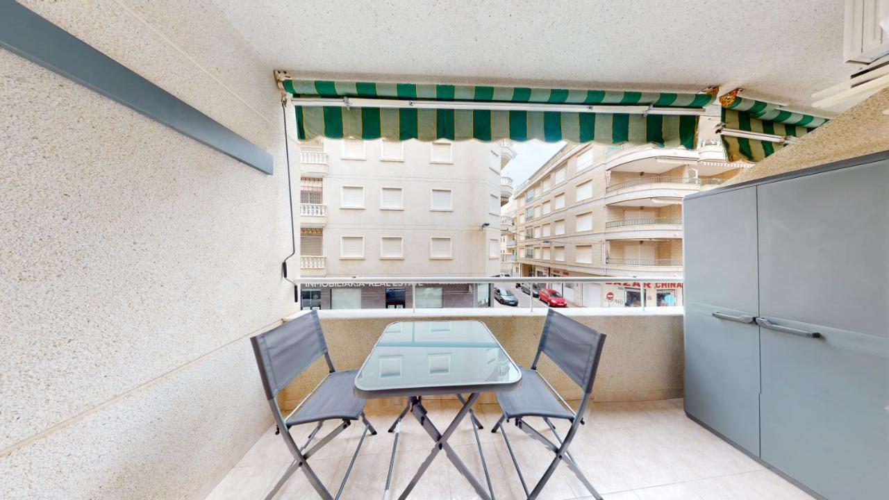 Pedro Lorca Apartamento Torrevieja Exterior foto
